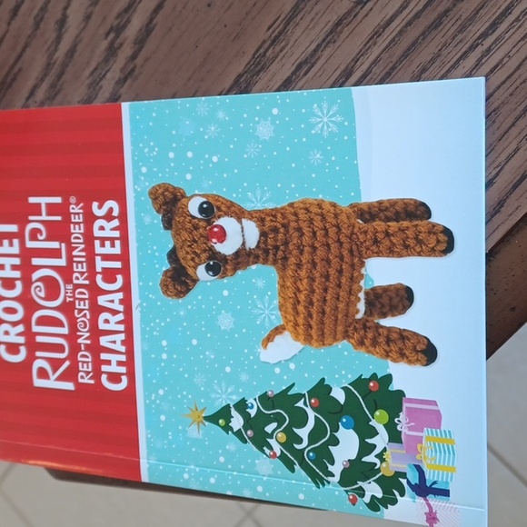 Rudolph the Red-Nosed Reindeer Crochet Kit NIB - Picture 3 of 4